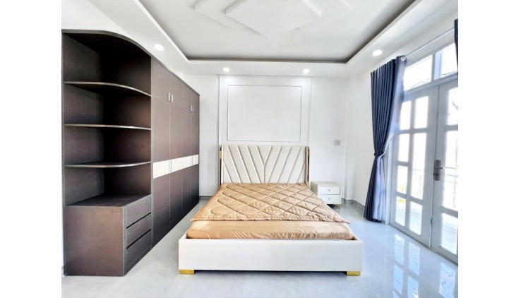 Chỉ 6.3 TỶ TL! 56M², 3 Tầng /4pn, HẺM Ô TÔ, Phan Văn Trị Gò Vấp!
